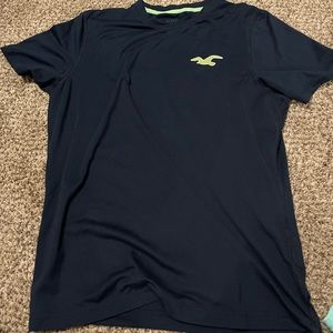 nothing wrong with it. just did a closet clean out and getting rid of stuff.